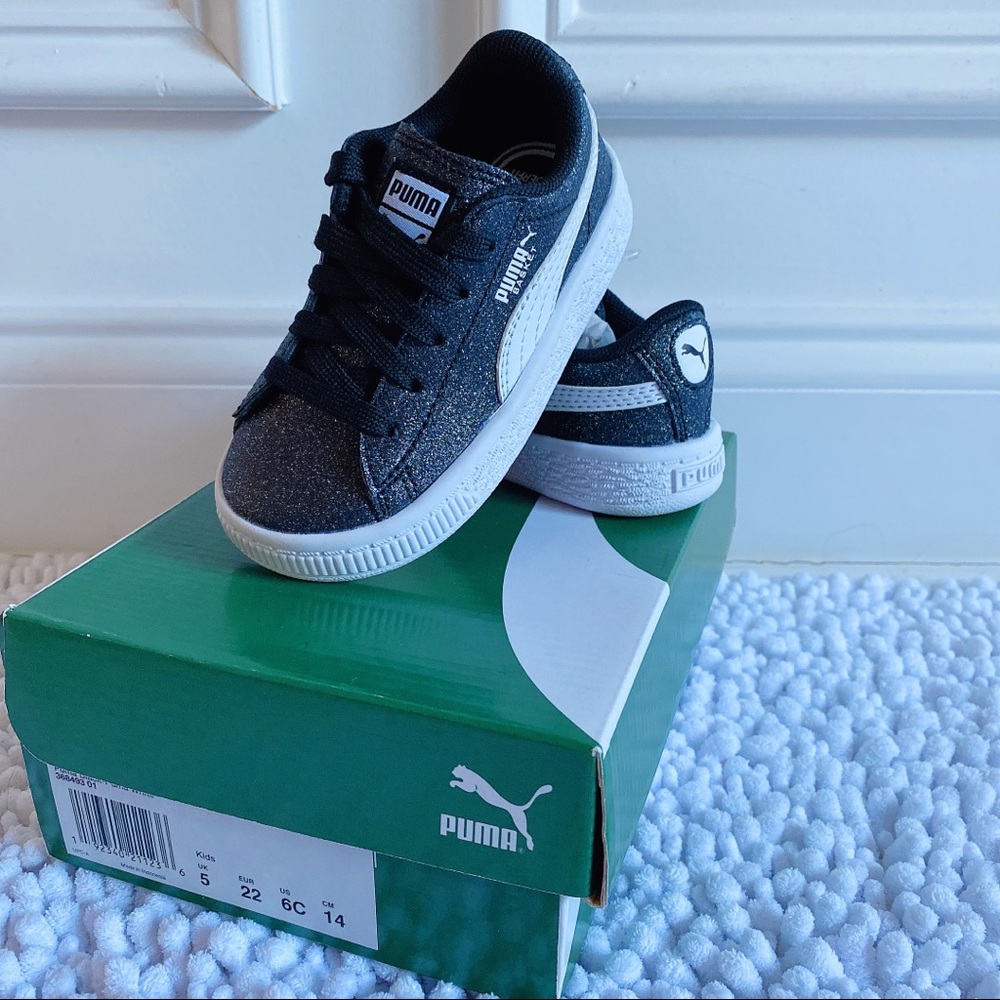 Puma Silver glittery holiday style sneaker US 6C